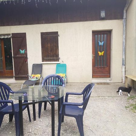 Maison du bonheur Mont-sous-Vaudrey Eksteriør billede